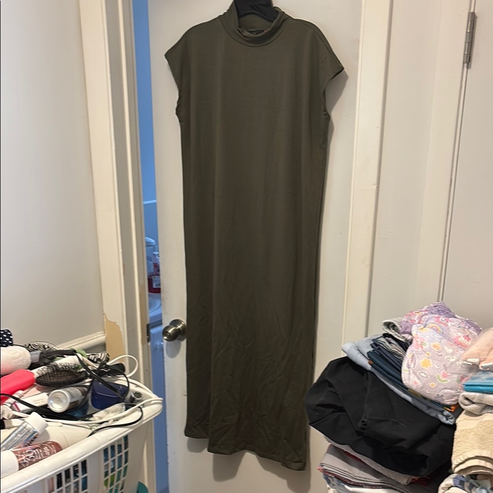 Joe Fresh Olive green Sheath Maxi Dress Mock Neck